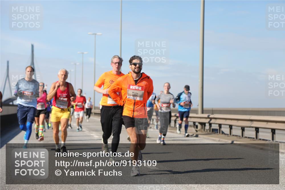 03.10.2025 - Köhlbrandbrückenlauf Yannick Fuchs http://msf.ph/oto/9193109 03.10.2025 11:54:46 Position 3 6726 meine-sportfotos.de