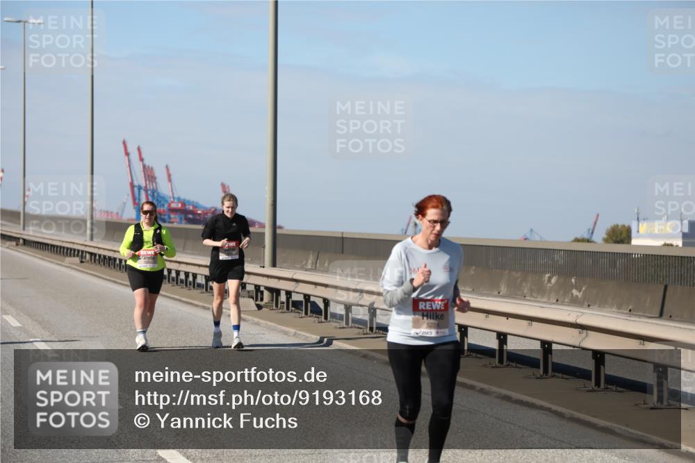 03.10.2025 - Köhlbrandbrückenlauf Yannick Fuchs http://msf.ph/oto/9193168 03.10.2025 12:15:43 Position 3 361, 5228 meine-sportfotos.de