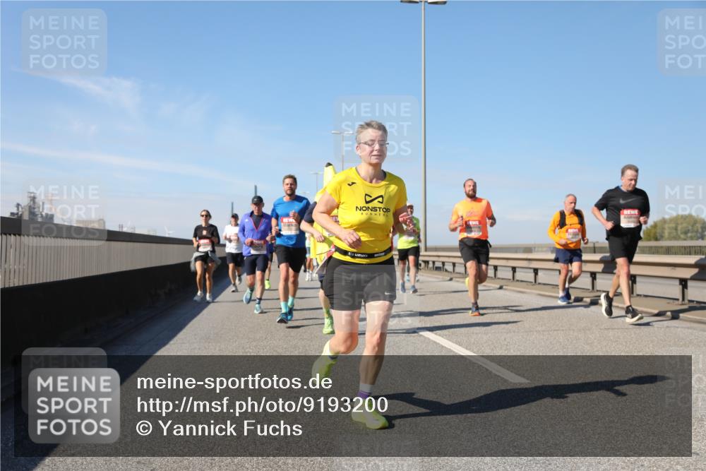 03.10.2025 - Köhlbrandbrückenlauf Yannick Fuchs http://msf.ph/oto/9193200 03.10.2025 11:54:53 Position 3  meine-sportfotos.de