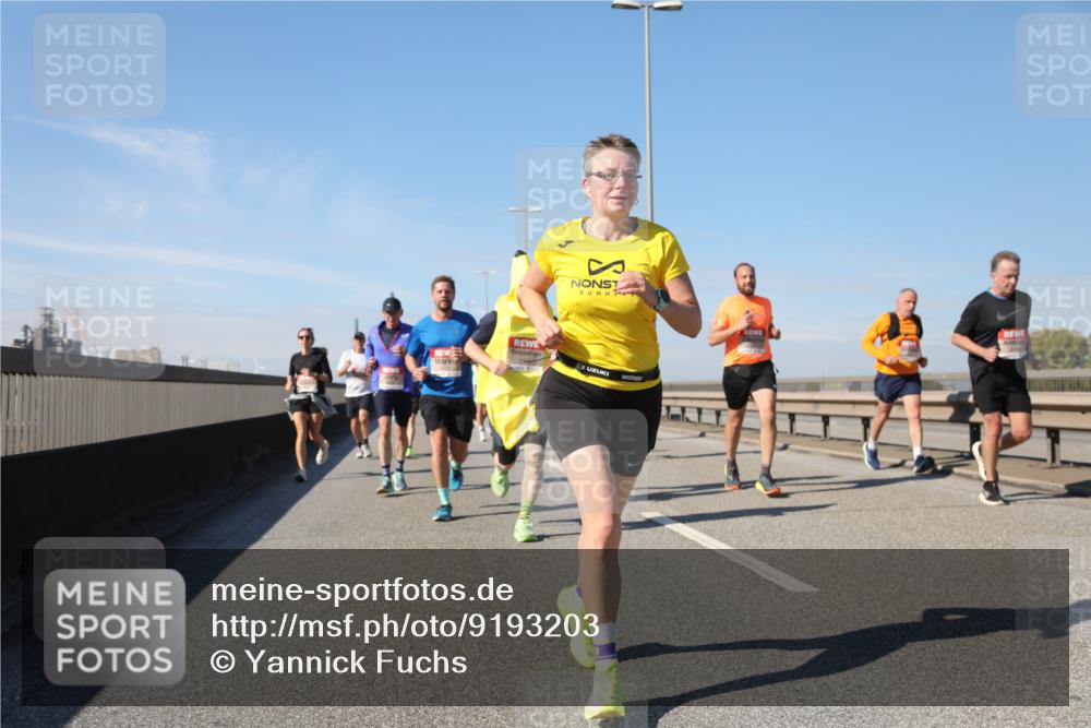 03.10.2025 - Köhlbrandbrückenlauf Yannick Fuchs http://msf.ph/oto/9193203 03.10.2025 11:54:53 Position 3 1 meine-sportfotos.de