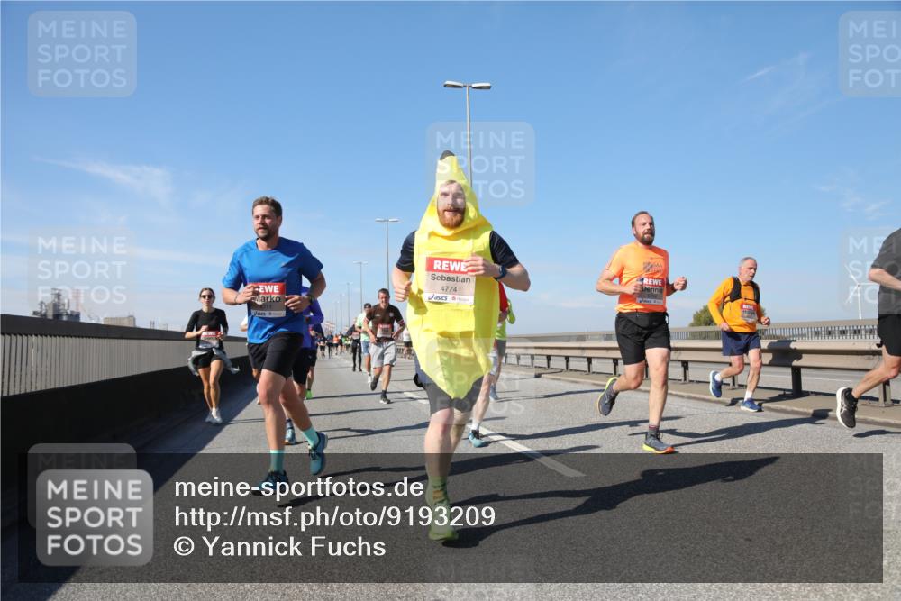 03.10.2025 - Köhlbrandbrückenlauf Yannick Fuchs http://msf.ph/oto/9193209 03.10.2025 11:54:54 Position 3 4774 meine-sportfotos.de