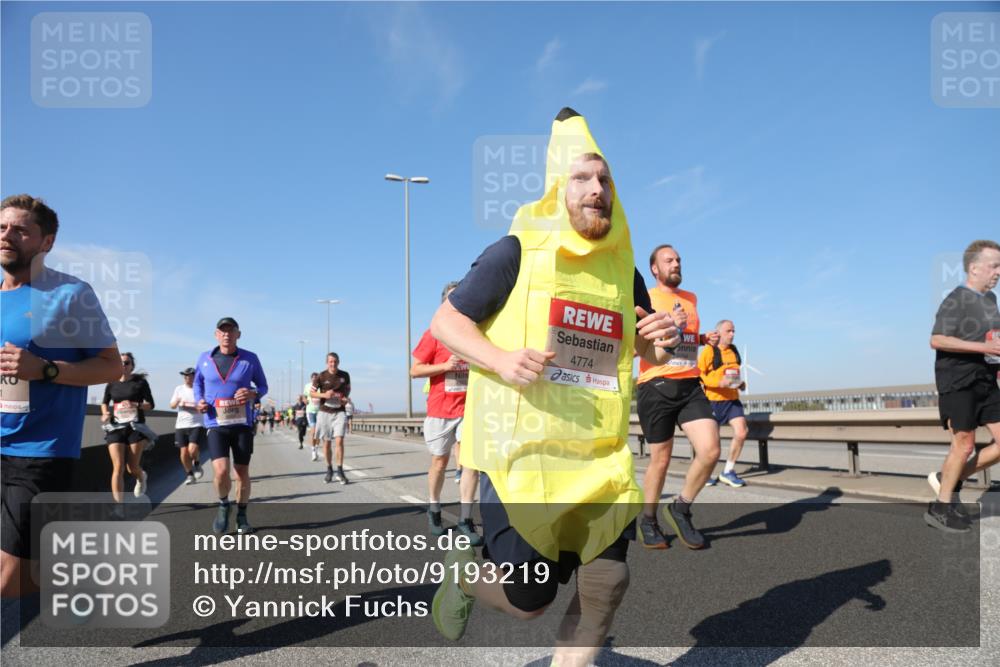 03.10.2025 - Köhlbrandbrückenlauf Yannick Fuchs http://msf.ph/oto/9193219 03.10.2025 11:54:54 Position 3 4774 meine-sportfotos.de