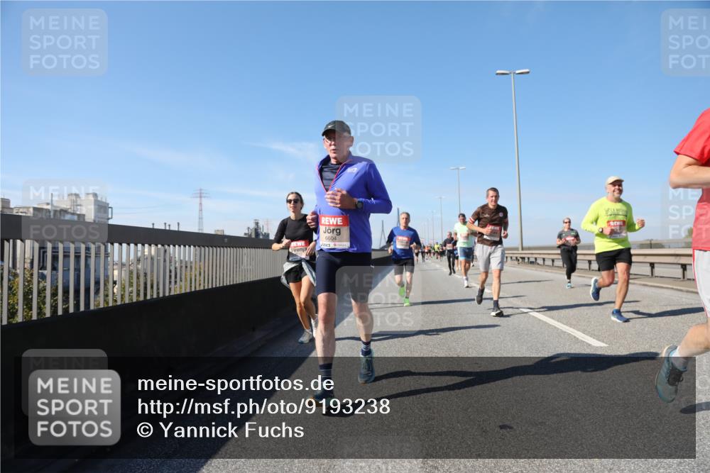 03.10.2025 - Köhlbrandbrückenlauf Yannick Fuchs http://msf.ph/oto/9193238 03.10.2025 11:54:55 Position 3 6604 meine-sportfotos.de