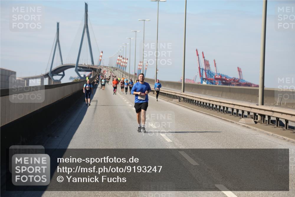 03.10.2025 - Köhlbrandbrückenlauf Yannick Fuchs http://msf.ph/oto/9193247 03.10.2025 12:15:54 Position 3  meine-sportfotos.de