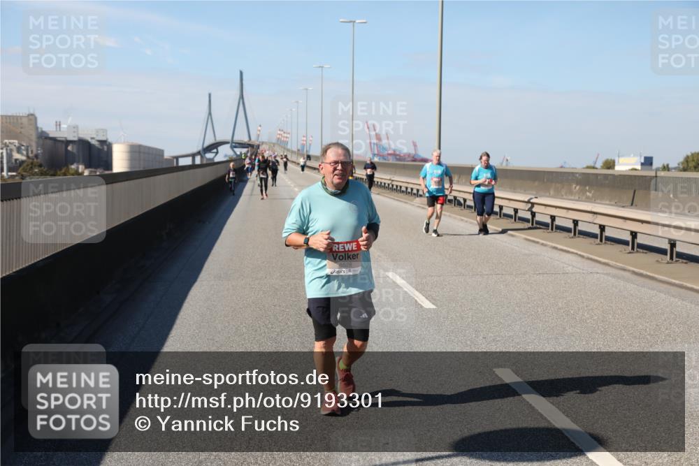 03.10.2025 - Köhlbrandbrückenlauf Yannick Fuchs http://msf.ph/oto/9193301 03.10.2025 12:16:47 Position 3 6528 meine-sportfotos.de