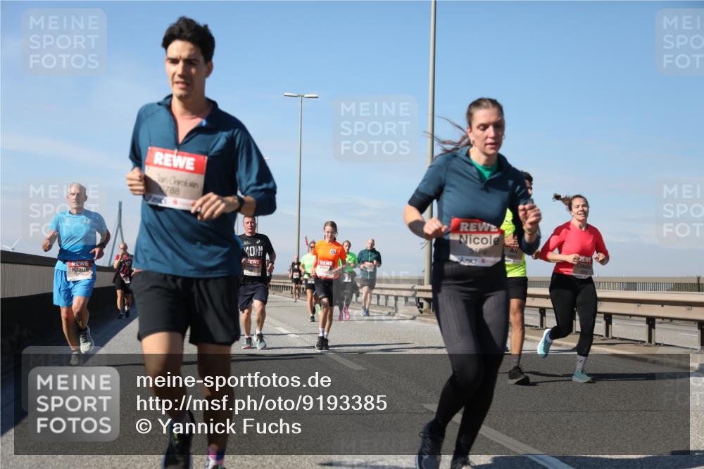 03.10.2025 - Köhlbrandbrückenlauf Yannick Fuchs http://msf.ph/oto/9193385 03.10.2025 11:55:08 Position 3 788, 5186 meine-sportfotos.de