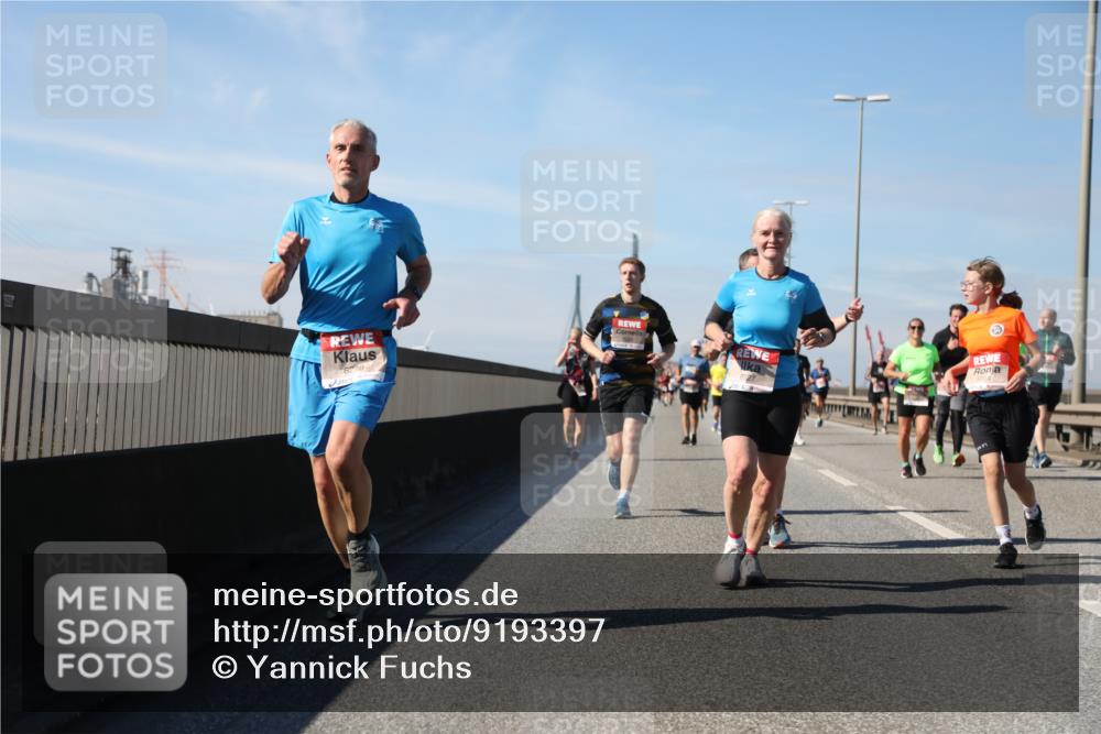 03.10.2025 - Köhlbrandbrückenlauf Yannick Fuchs http://msf.ph/oto/9193397 03.10.2025 11:55:10 Position 3 628 meine-sportfotos.de