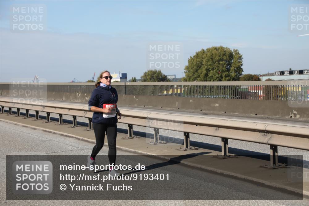 03.10.2025 - Köhlbrandbrückenlauf Yannick Fuchs http://msf.ph/oto/9193401 03.10.2025 12:17:00 Position 3  meine-sportfotos.de