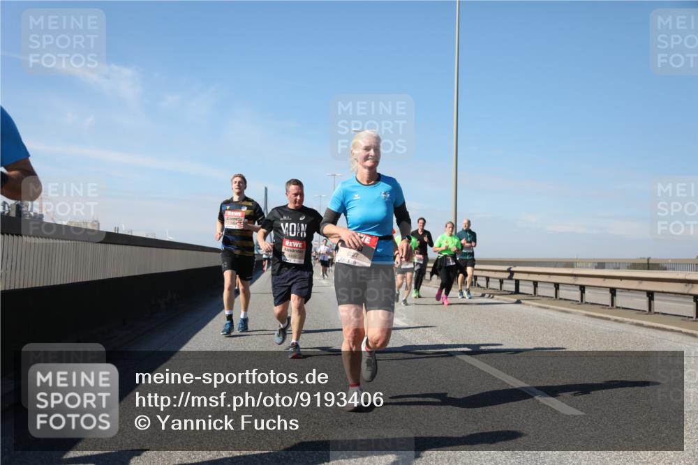 03.10.2025 - Köhlbrandbrückenlauf Yannick Fuchs http://msf.ph/oto/9193406 03.10.2025 11:55:11 Position 3 4406 meine-sportfotos.de