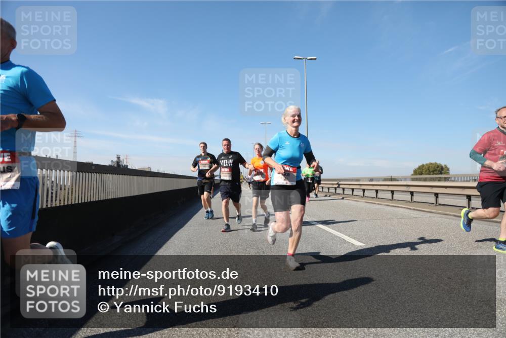 03.10.2025 - Köhlbrandbrückenlauf Yannick Fuchs http://msf.ph/oto/9193410 03.10.2025 11:55:11 Position 3  meine-sportfotos.de