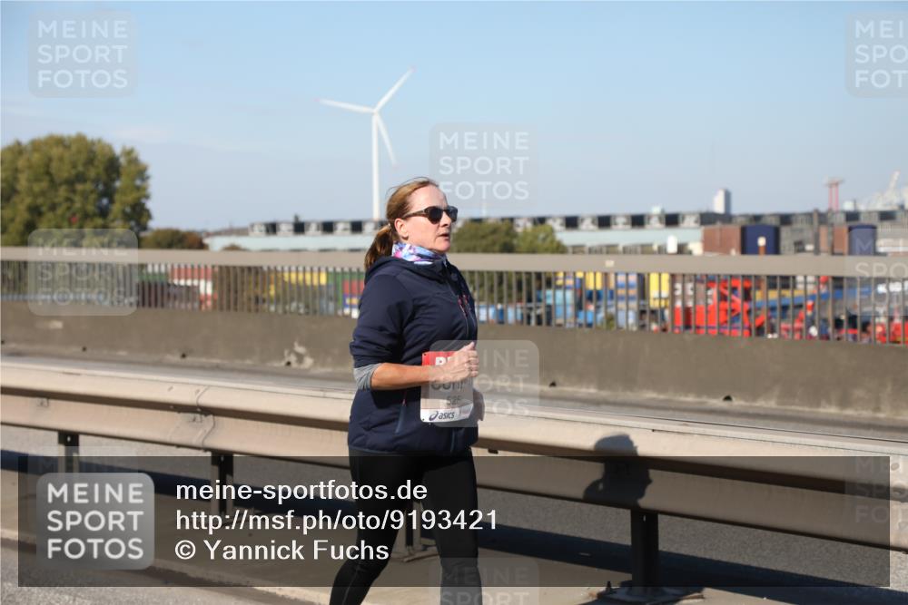 03.10.2025 - Köhlbrandbrückenlauf Yannick Fuchs http://msf.ph/oto/9193421 03.10.2025 12:17:01 Position 3 525, 525 meine-sportfotos.de
