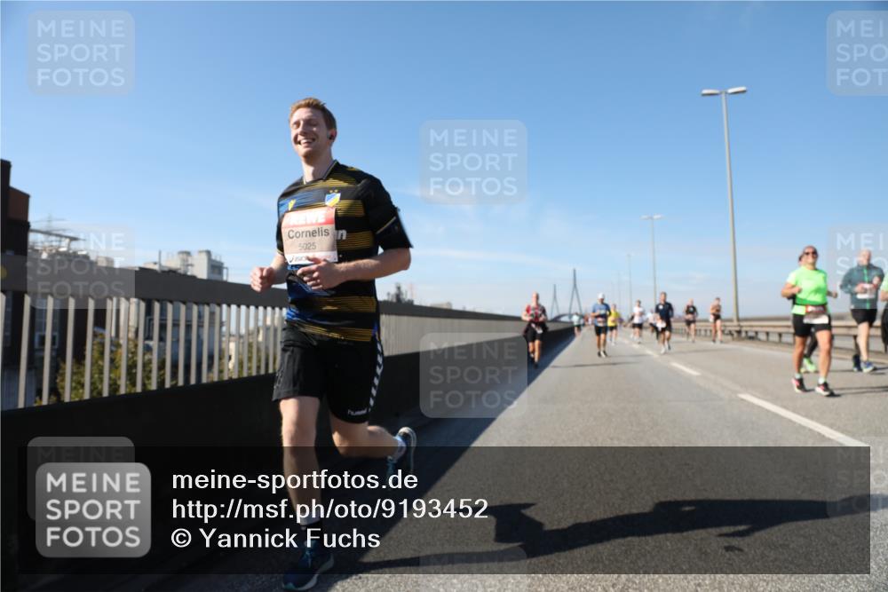 03.10.2025 - Köhlbrandbrückenlauf Yannick Fuchs http://msf.ph/oto/9193452 03.10.2025 11:55:13 Position 3 5025 meine-sportfotos.de