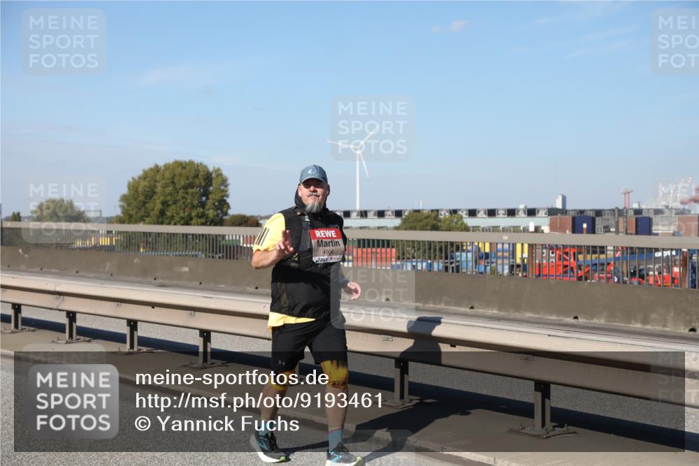 03.10.2025 - Köhlbrandbrückenlauf Yannick Fuchs http://msf.ph/oto/9193461 03.10.2025 12:17:08 Position 3 4906 meine-sportfotos.de
