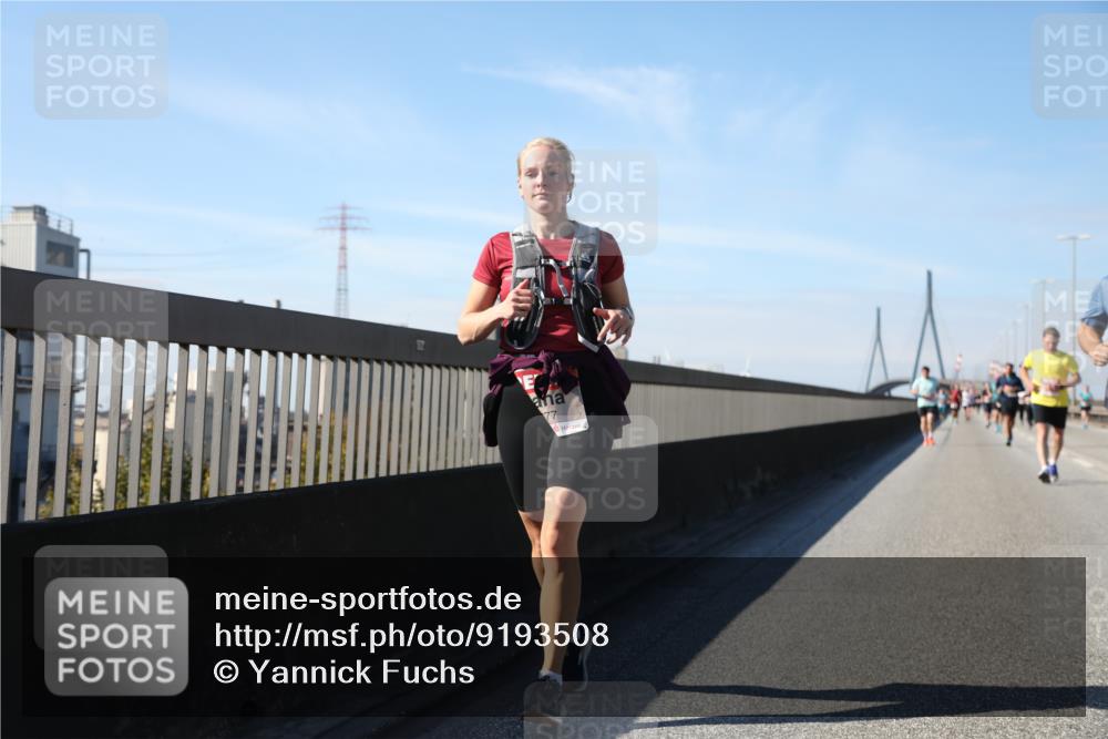 03.10.2025 - Köhlbrandbrückenlauf Yannick Fuchs http://msf.ph/oto/9193508 03.10.2025 11:55:16 Position 3 77 meine-sportfotos.de