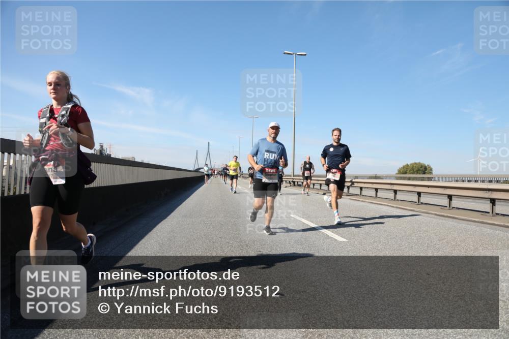 03.10.2025 - Köhlbrandbrückenlauf Yannick Fuchs http://msf.ph/oto/9193512 03.10.2025 11:55:17 Position 3  meine-sportfotos.de