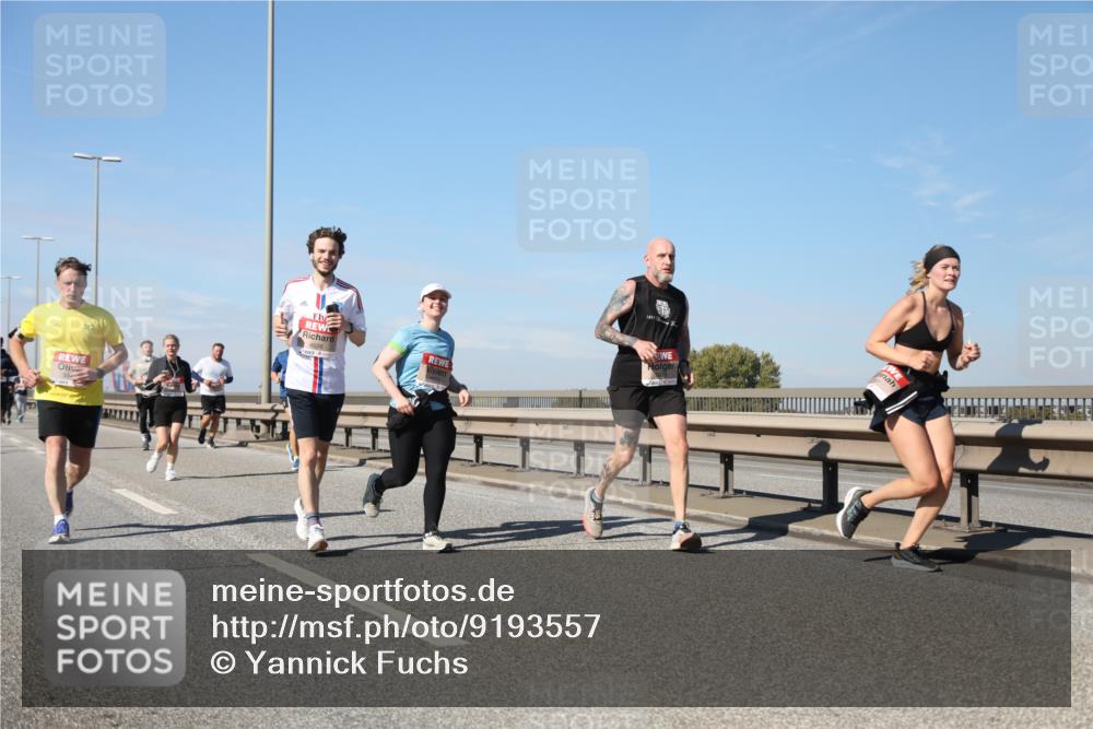 03.10.2025 - Köhlbrandbrückenlauf Yannick Fuchs http://msf.ph/oto/9193557 03.10.2025 11:55:19 Position 3  meine-sportfotos.de