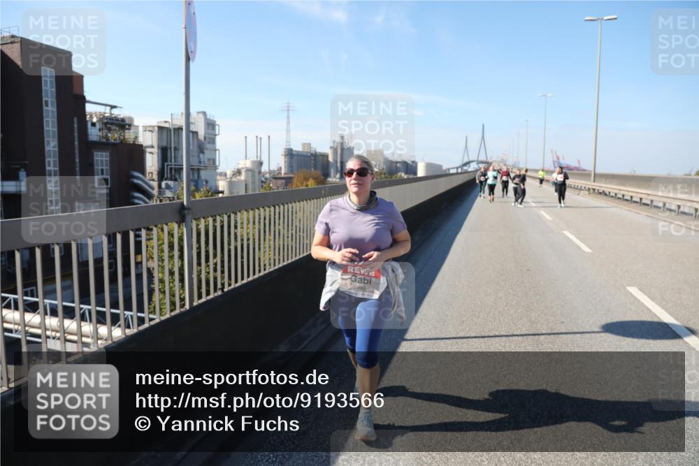 03.10.2025 - Köhlbrandbrückenlauf Yannick Fuchs http://msf.ph/oto/9193566 03.10.2025 12:17:19 Position 3 5999 meine-sportfotos.de