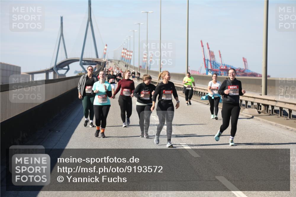 03.10.2025 - Köhlbrandbrückenlauf Yannick Fuchs http://msf.ph/oto/9193572 03.10.2025 12:17:21 Position 3  meine-sportfotos.de