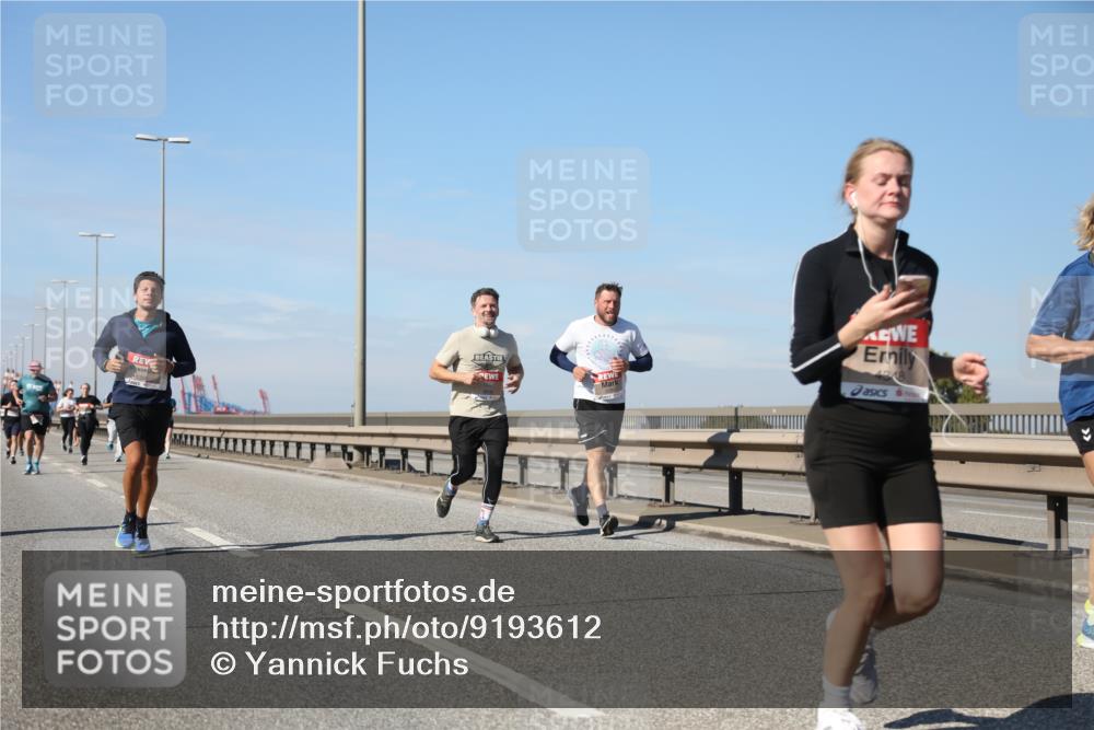 03.10.2025 - Köhlbrandbrückenlauf Yannick Fuchs http://msf.ph/oto/9193612 03.10.2025 11:55:23 Position 3  meine-sportfotos.de