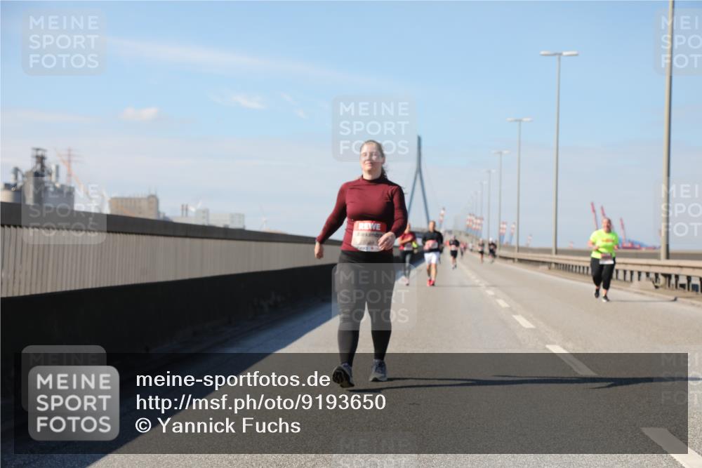 03.10.2025 - Köhlbrandbrückenlauf Yannick Fuchs http://msf.ph/oto/9193650 03.10.2025 12:17:29 Position 3  meine-sportfotos.de