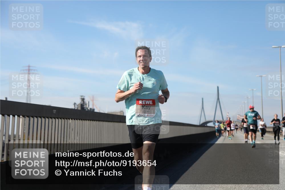 03.10.2025 - Köhlbrandbrückenlauf Yannick Fuchs http://msf.ph/oto/9193654 03.10.2025 11:55:26 Position 3 6370 meine-sportfotos.de
