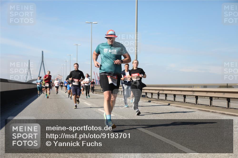 03.10.2025 - Köhlbrandbrückenlauf Yannick Fuchs http://msf.ph/oto/9193701 03.10.2025 11:55:30 Position 3  meine-sportfotos.de