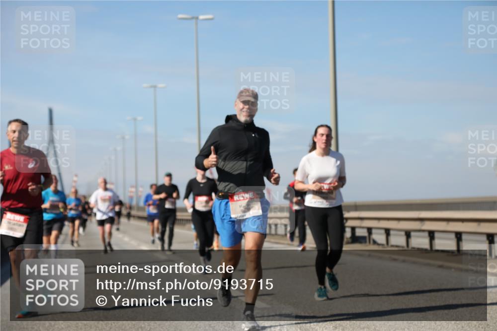 03.10.2025 - Köhlbrandbrückenlauf Yannick Fuchs http://msf.ph/oto/9193715 03.10.2025 11:55:35 Position 3  meine-sportfotos.de