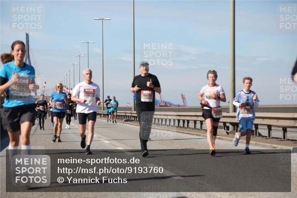 03.10.2025 - Köhlbrandbrückenlauf Yannick Fuchs http://msf.ph/oto/9193760 03.10.2025 11:55:39 Position 3  meine-sportfotos.de