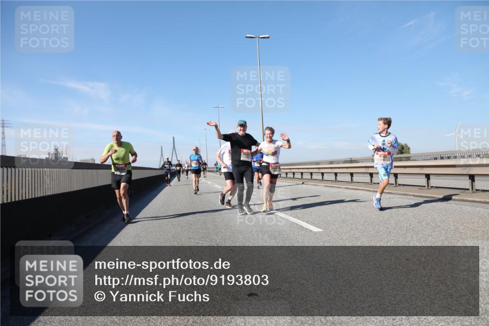 03.10.2025 - Köhlbrandbrückenlauf Yannick Fuchs http://msf.ph/oto/9193803 03.10.2025 11:55:42 Position 3  meine-sportfotos.de