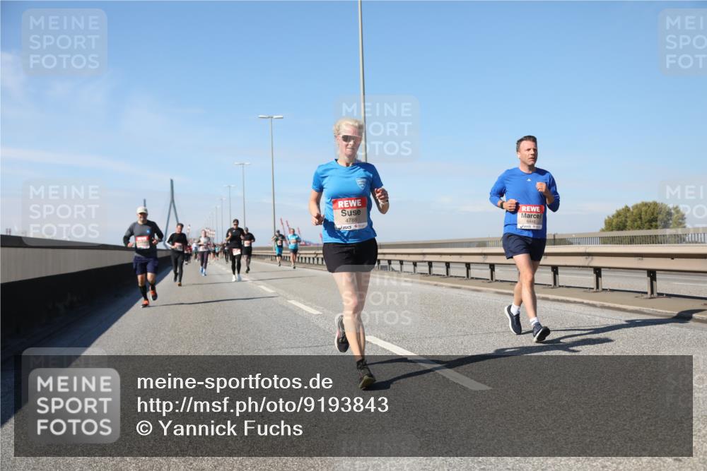 03.10.2025 - Köhlbrandbrückenlauf Yannick Fuchs http://msf.ph/oto/9193843 03.10.2025 11:55:45 Position 3 4788, 6448 meine-sportfotos.de