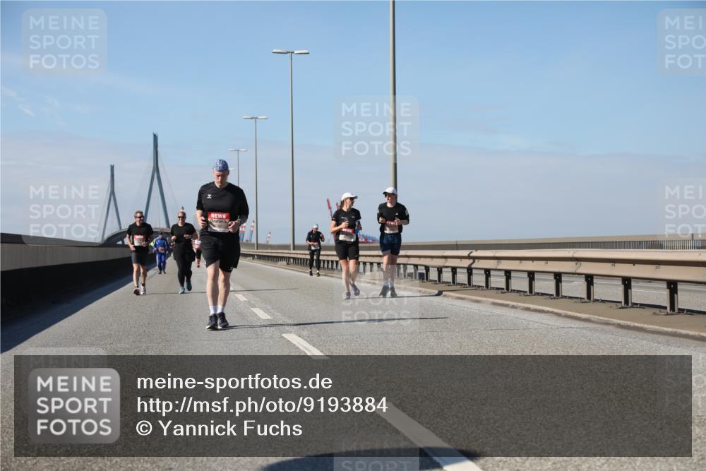 03.10.2025 - Köhlbrandbrückenlauf Yannick Fuchs http://msf.ph/oto/9193884 03.10.2025 12:17:55 Position 3  meine-sportfotos.de