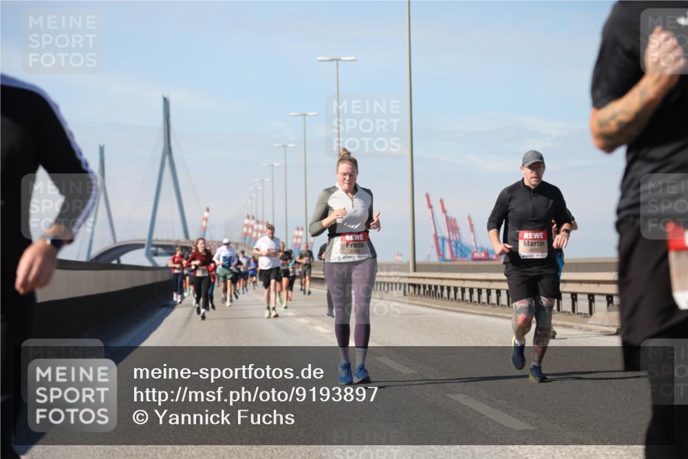 03.10.2025 - Köhlbrandbrückenlauf Yannick Fuchs http://msf.ph/oto/9193897 03.10.2025 11:55:50 Position 3 5309 meine-sportfotos.de