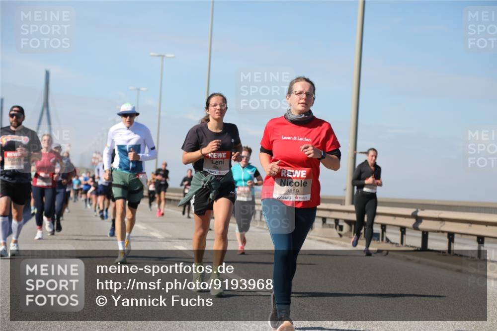 03.10.2025 - Köhlbrandbrückenlauf Yannick Fuchs http://msf.ph/oto/9193968 03.10.2025 11:56:04 Position 3 4805, 4869 meine-sportfotos.de