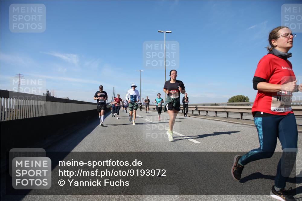 03.10.2025 - Köhlbrandbrückenlauf Yannick Fuchs http://msf.ph/oto/9193972 03.10.2025 11:56:05 Position 3 4869 meine-sportfotos.de