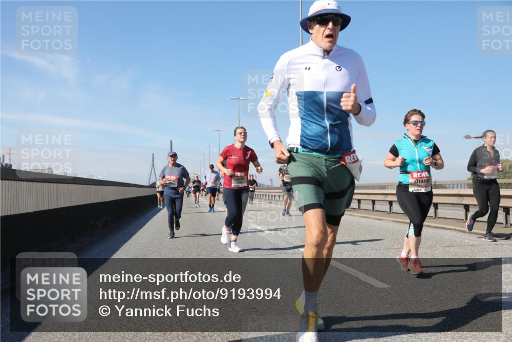 03.10.2025 - Köhlbrandbrückenlauf Yannick Fuchs http://msf.ph/oto/9193994 03.10.2025 11:56:08 Position 3 432 meine-sportfotos.de