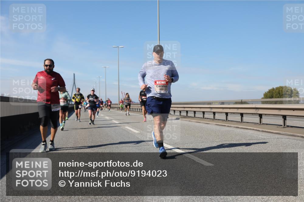 03.10.2025 - Köhlbrandbrückenlauf Yannick Fuchs http://msf.ph/oto/9194023 03.10.2025 11:56:12 Position 3 5282 meine-sportfotos.de