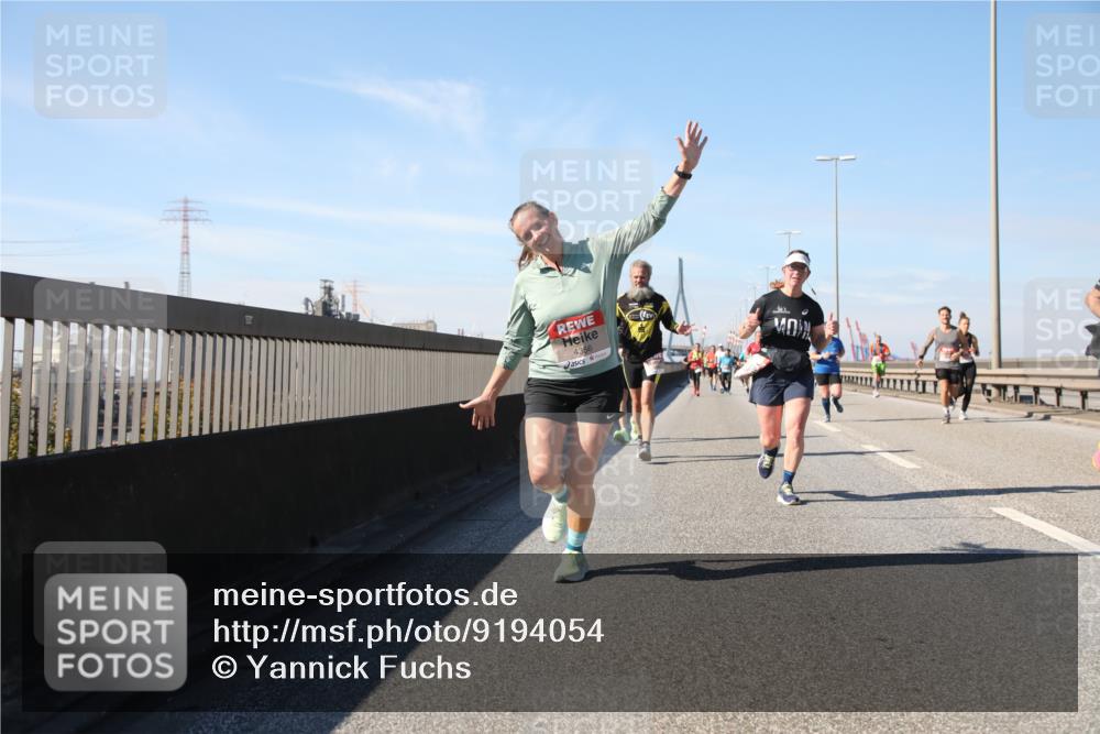03.10.2025 - Köhlbrandbrückenlauf Yannick Fuchs http://msf.ph/oto/9194054 03.10.2025 11:56:15 Position 3 4356 meine-sportfotos.de