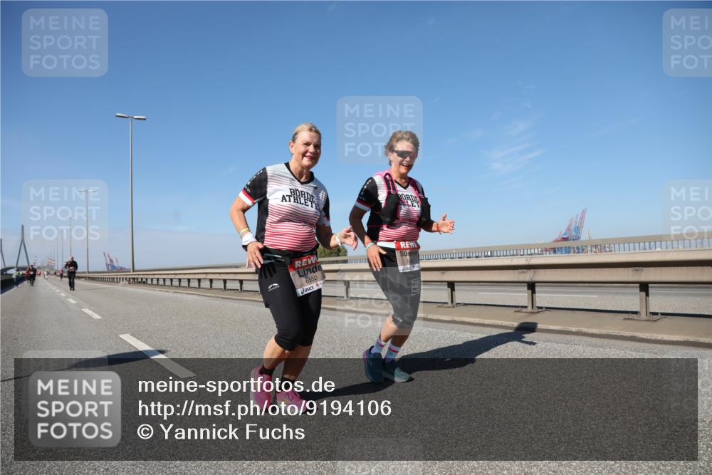 03.10.2025 - Köhlbrandbrückenlauf Yannick Fuchs http://msf.ph/oto/9194106 03.10.2025 12:18:23 Position 3 6550 meine-sportfotos.de