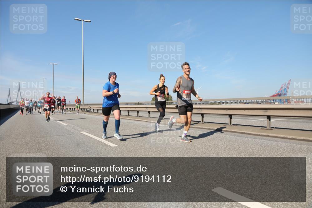 03.10.2025 - Köhlbrandbrückenlauf Yannick Fuchs http://msf.ph/oto/9194112 03.10.2025 11:56:19 Position 3  meine-sportfotos.de