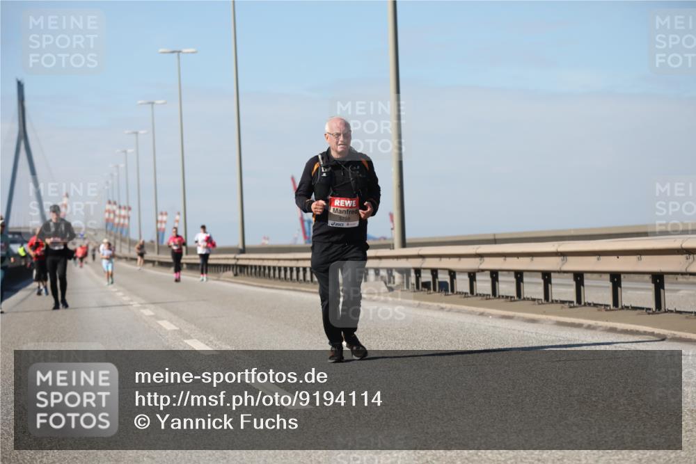 03.10.2025 - Köhlbrandbrückenlauf Yannick Fuchs http://msf.ph/oto/9194114 03.10.2025 12:18:28 Position 3 5759 meine-sportfotos.de