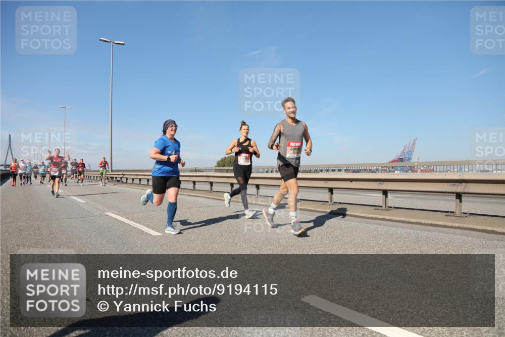 03.10.2025 - Köhlbrandbrückenlauf Yannick Fuchs http://msf.ph/oto/9194115 03.10.2025 11:56:19 Position 3  meine-sportfotos.de