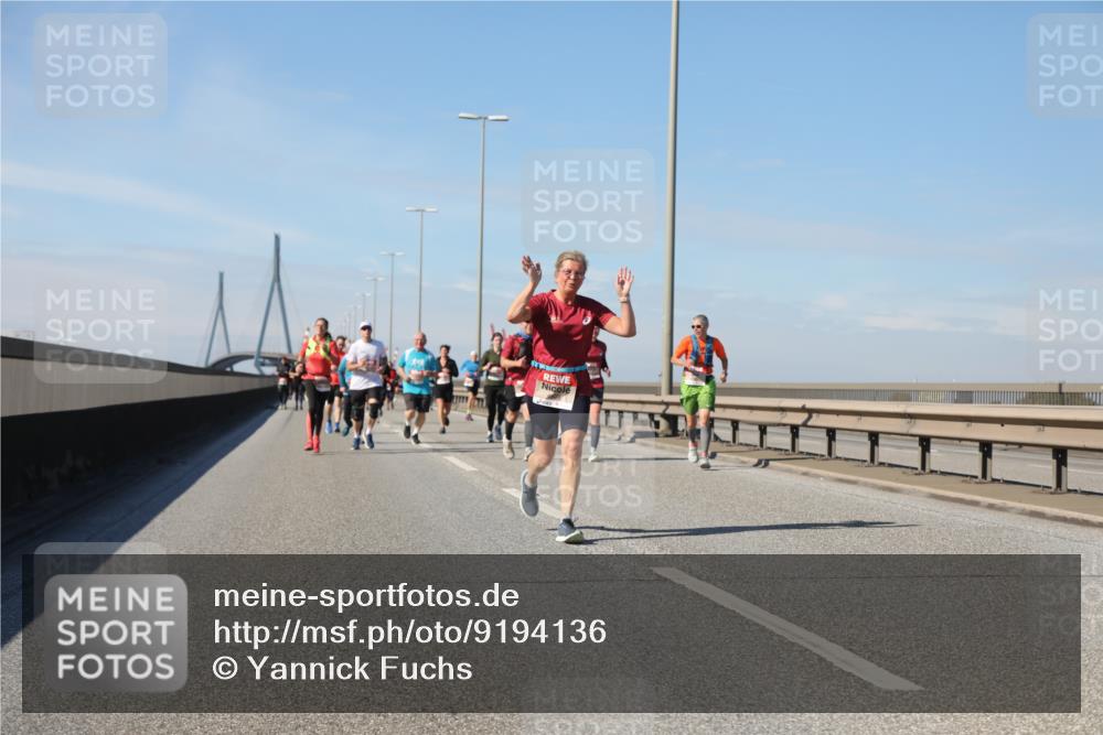 03.10.2025 - Köhlbrandbrückenlauf Yannick Fuchs http://msf.ph/oto/9194136 03.10.2025 11:56:21 Position 3  meine-sportfotos.de