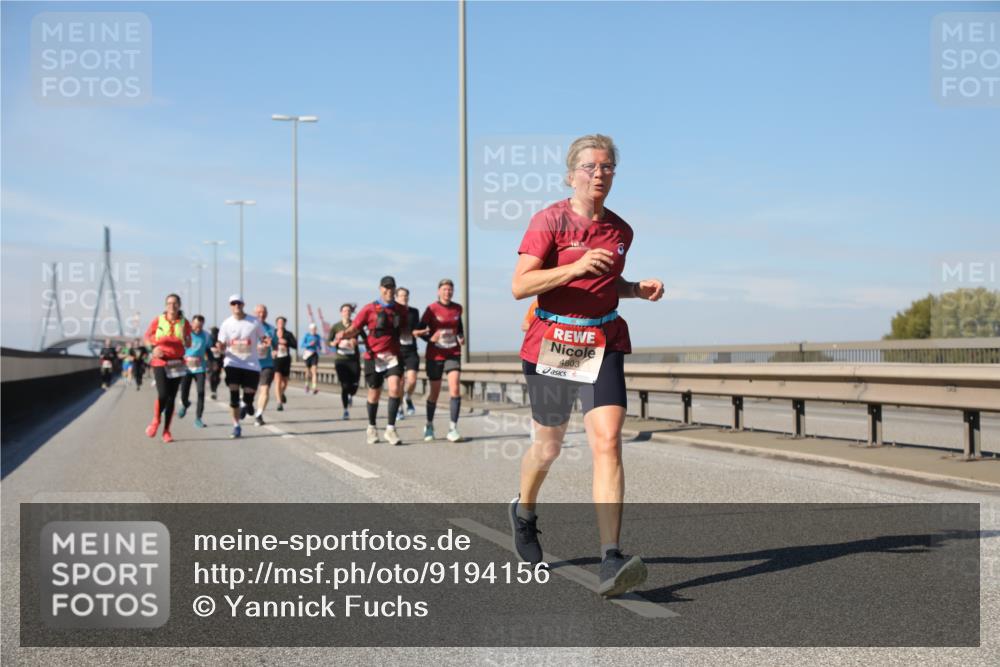 03.10.2025 - Köhlbrandbrückenlauf Yannick Fuchs http://msf.ph/oto/9194156 03.10.2025 11:56:22 Position 3 4803 meine-sportfotos.de