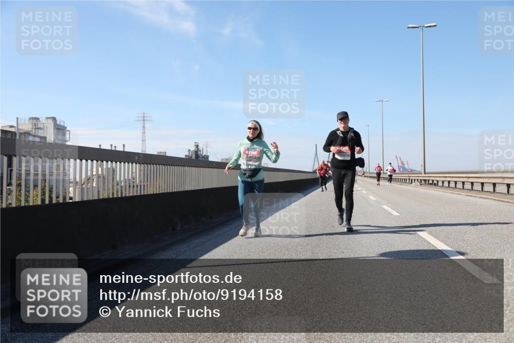 03.10.2025 - Köhlbrandbrückenlauf Yannick Fuchs http://msf.ph/oto/9194158 03.10.2025 12:18:40 Position 3  meine-sportfotos.de