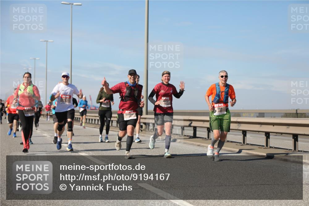 03.10.2025 - Köhlbrandbrückenlauf Yannick Fuchs http://msf.ph/oto/9194167 03.10.2025 11:56:23 Position 3  meine-sportfotos.de