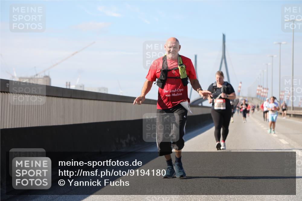 03.10.2025 - Köhlbrandbrückenlauf Yannick Fuchs http://msf.ph/oto/9194180 03.10.2025 12:18:46 Position 3  meine-sportfotos.de