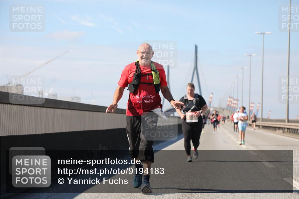 03.10.2025 - Köhlbrandbrückenlauf Yannick Fuchs http://msf.ph/oto/9194183 03.10.2025 12:18:46 Position 3  meine-sportfotos.de