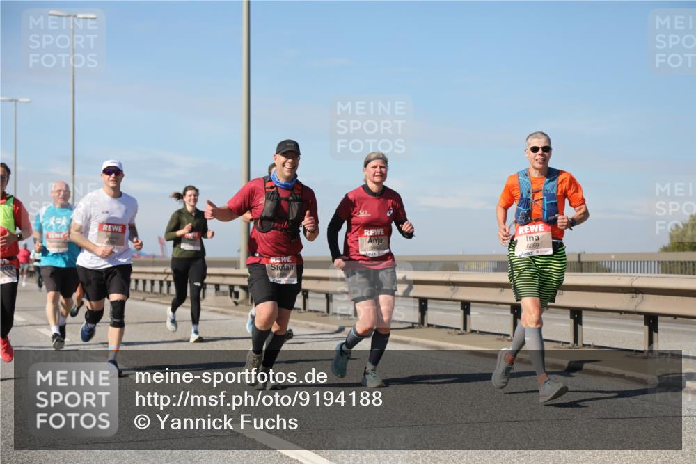 03.10.2025 - Köhlbrandbrückenlauf Yannick Fuchs http://msf.ph/oto/9194188 03.10.2025 11:56:24 Position 3  meine-sportfotos.de