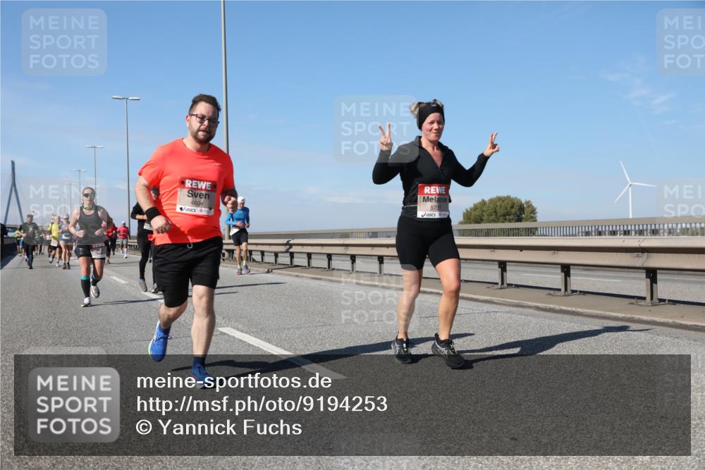 03.10.2025 - Köhlbrandbrückenlauf Yannick Fuchs http://msf.ph/oto/9194253 03.10.2025 11:56:29 Position 3 4604, 5737 meine-sportfotos.de