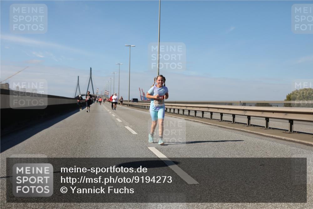 03.10.2025 - Köhlbrandbrückenlauf Yannick Fuchs http://msf.ph/oto/9194273 03.10.2025 12:18:59 Position 3  meine-sportfotos.de